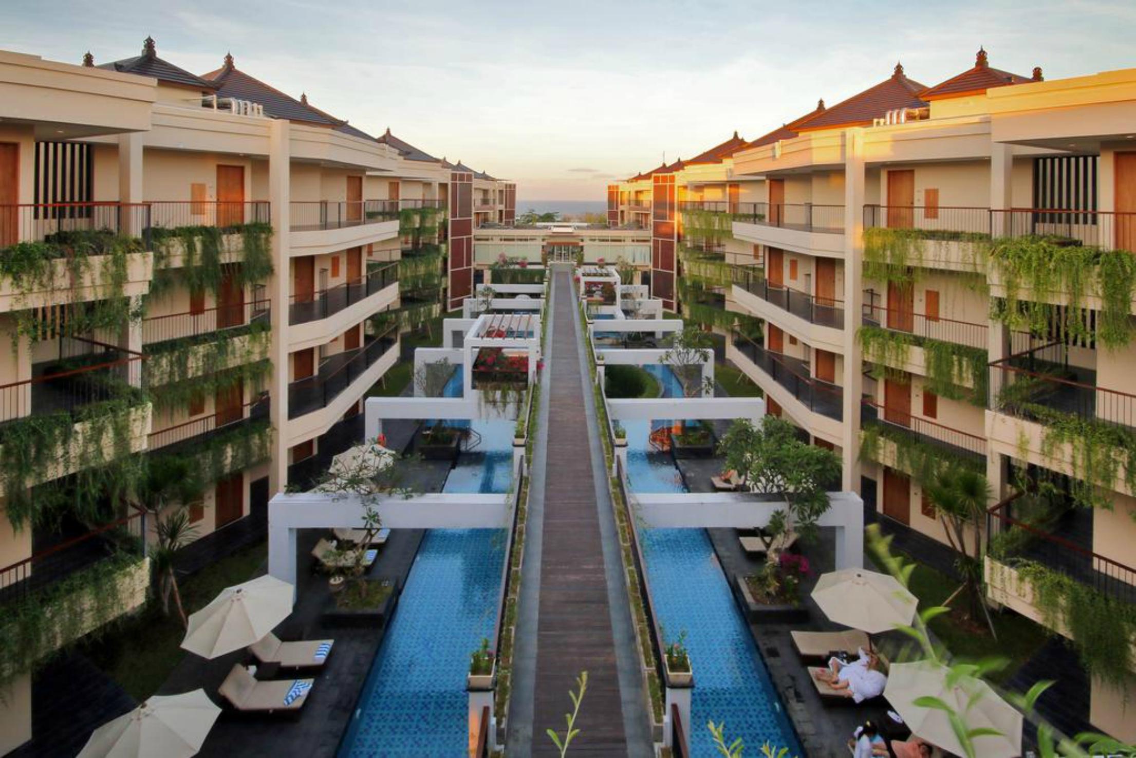 โวค โฮเต็ล แอนด์ สวีทส์ Hotel นูซาดูอา ภายนอก รูปภาพ