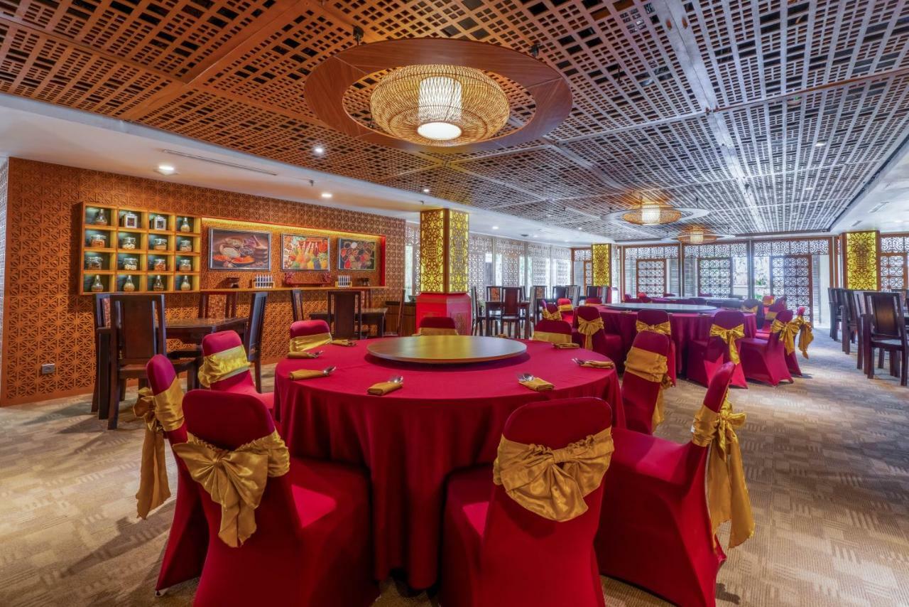โวค โฮเต็ล แอนด์ สวีทส์ Hotel นูซาดูอา ภายนอก รูปภาพ