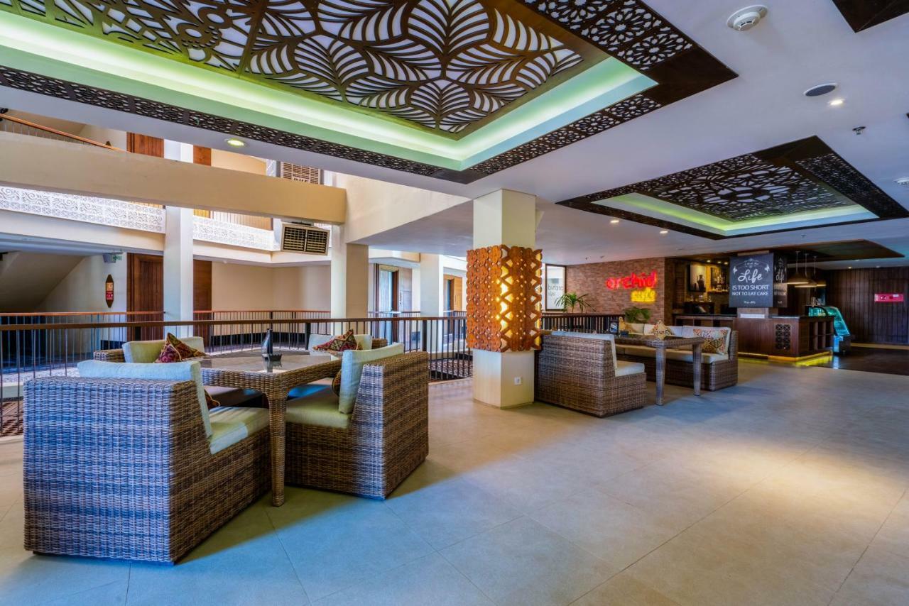 โวค โฮเต็ล แอนด์ สวีทส์ Hotel นูซาดูอา ภายนอก รูปภาพ
