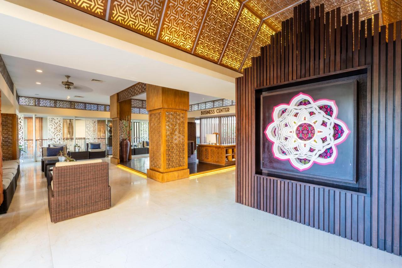 โวค โฮเต็ล แอนด์ สวีทส์ Hotel นูซาดูอา ภายนอก รูปภาพ