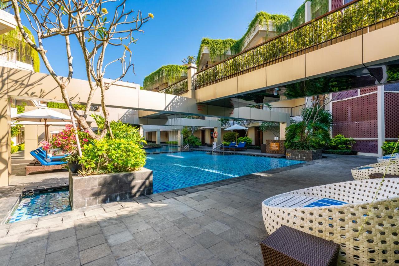 โวค โฮเต็ล แอนด์ สวีทส์ Hotel นูซาดูอา ภายนอก รูปภาพ